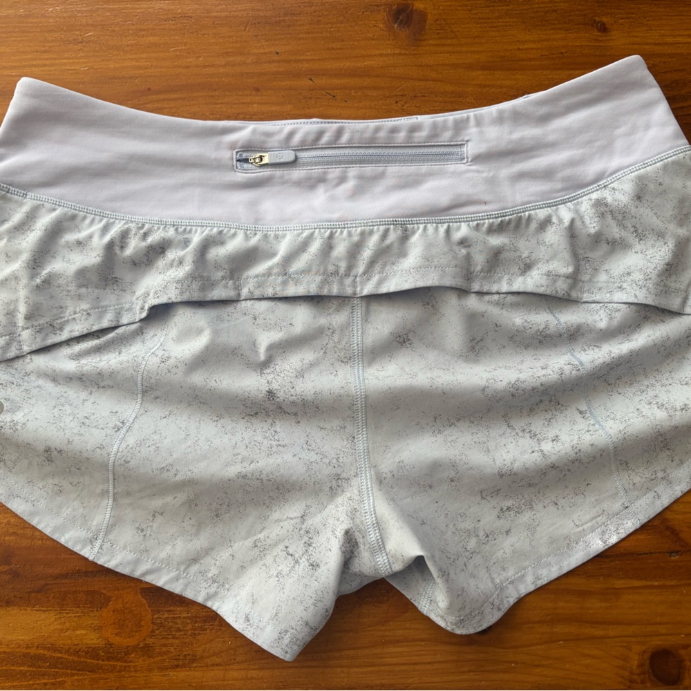 Lululemon Speed up  light blue speckled  Athletic Shorts.